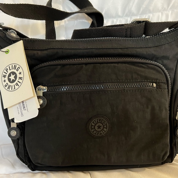 Kipling Abanu Convertible Bag, Black, Lightweight, New with Tags - Picture 2 of 7